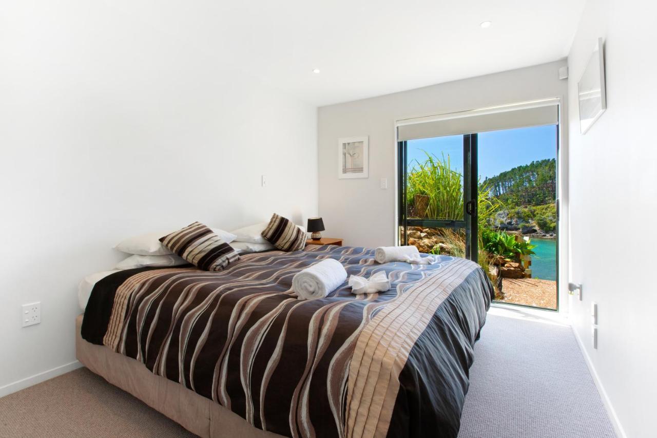 Beachfront Enclosure Bay - Waiheke Unlimited Oneroa Eksteriør billede